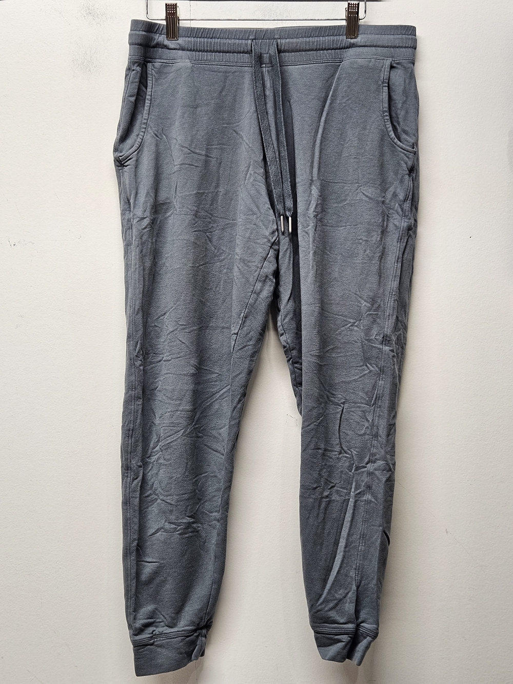 Tasc Performance Jogger Size Large
